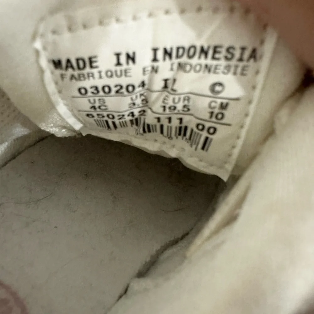 Nike Toddler sz 4 Baby Casual Sneakers Leather White Pink Shoes Non Marking Girl